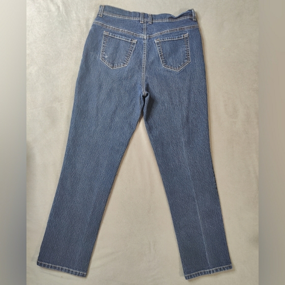 GLORIA VANDERBILT Amanda Average Denim Jeans - Picture 3 of 10